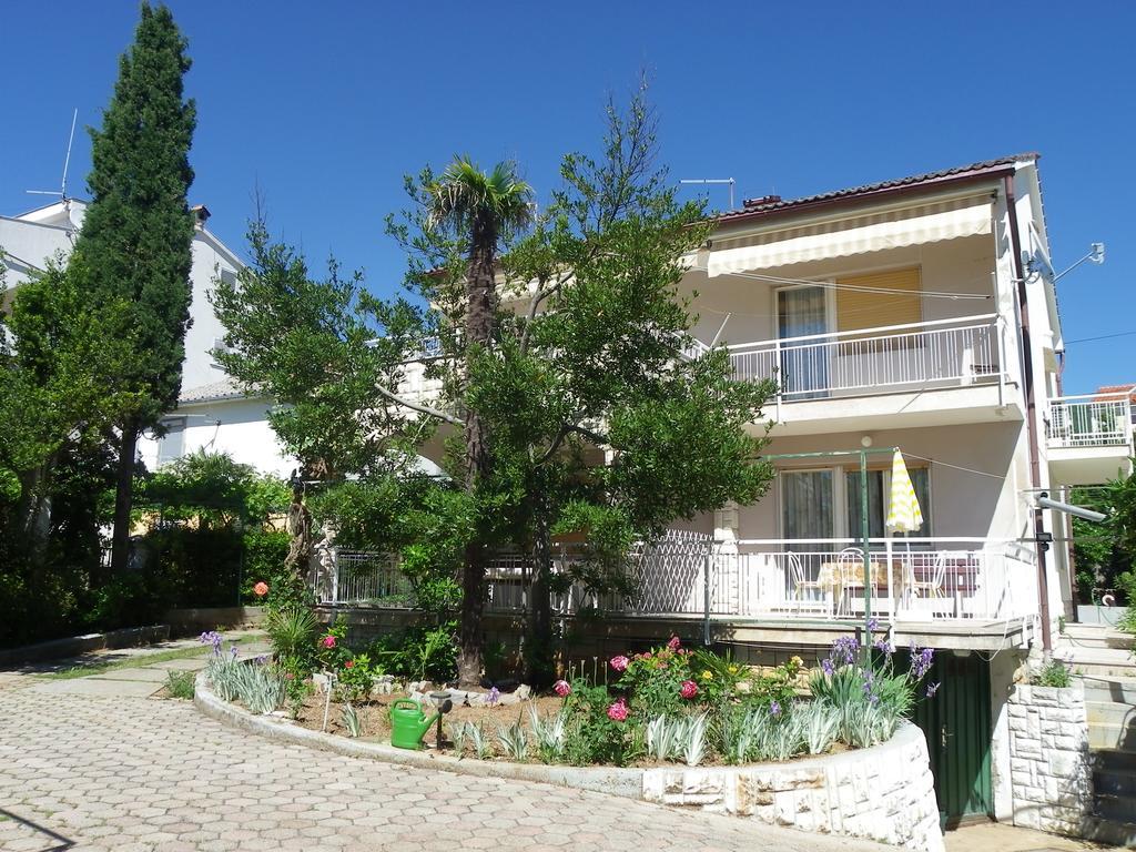 Apartment Nadica Punat Ngoại thất bức ảnh