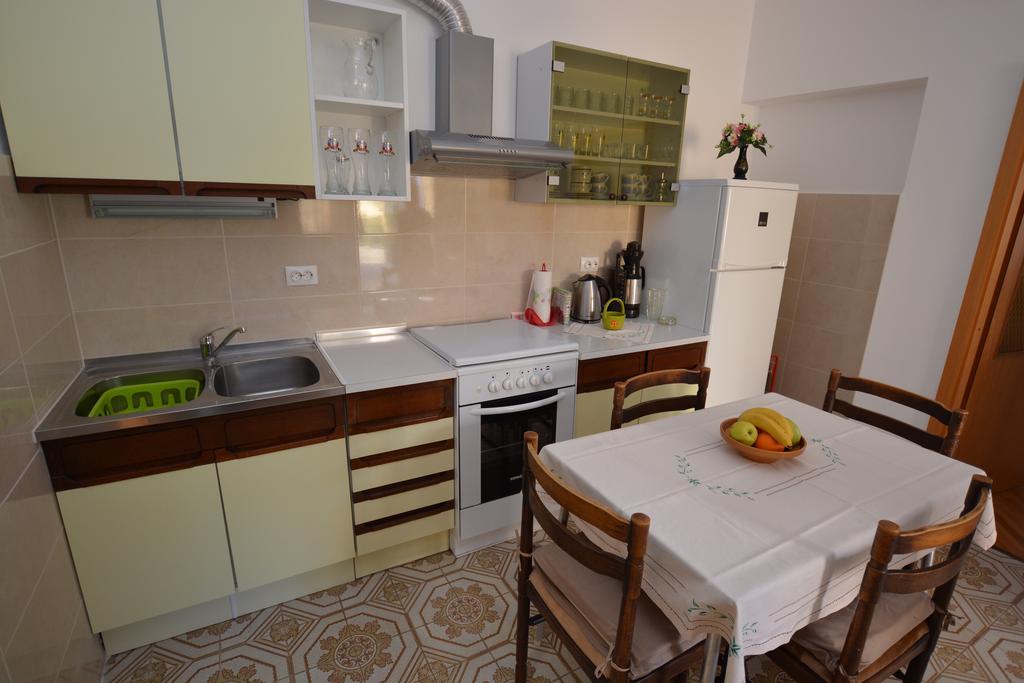 Apartment Nadica Punat Ngoại thất bức ảnh