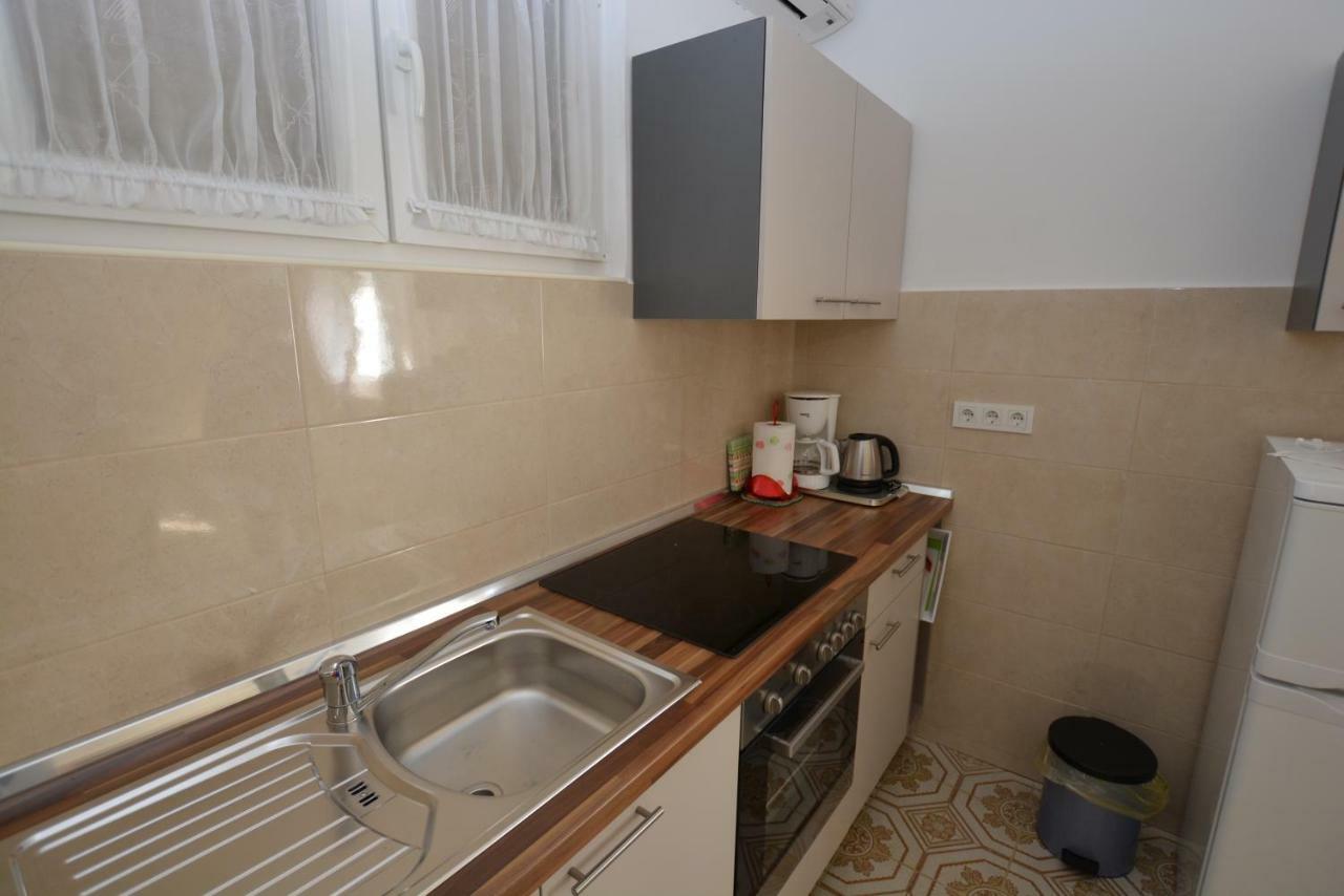 Apartment Nadica Punat Ngoại thất bức ảnh